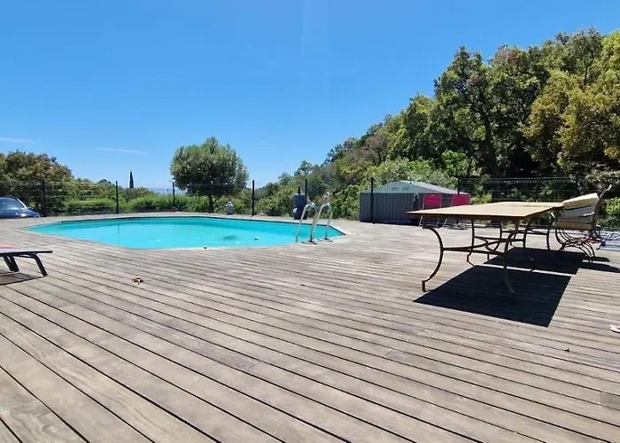 Vila Pramousquier Loft De Charme 2 Piscines Interieure Et Exterieure Le Lavandou