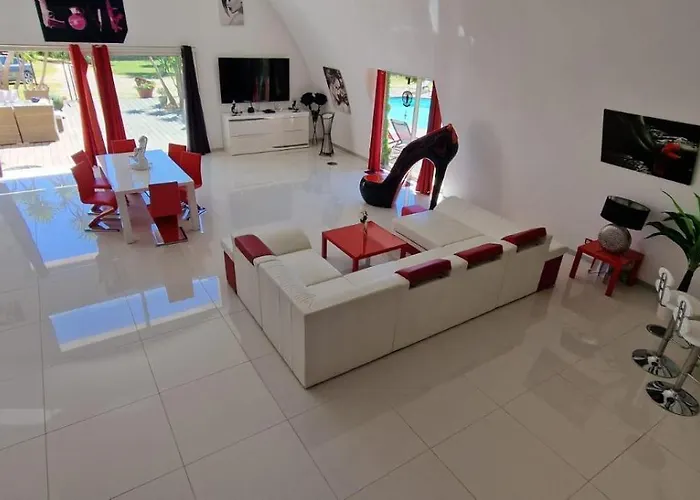 Pramousquier Loft De Charme 2 Piscines Interieure Et Exterieure Vila