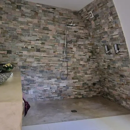 Pramousquier Loft De Charme 2 Piscines Interieure Et Exterieure Le Lavandou