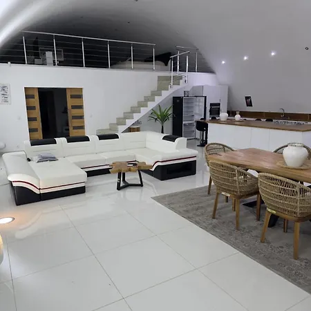 Villa Pramousquier Loft De Charme 2 Piscines Interieure Et Exterieure *