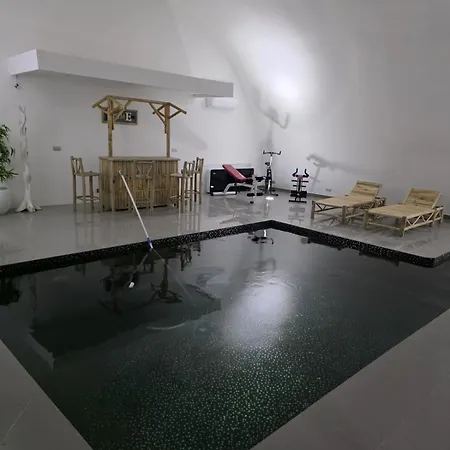 Pramousquier Loft De Charme 2 Piscines Interieure Et Exterieure Le Lavandou