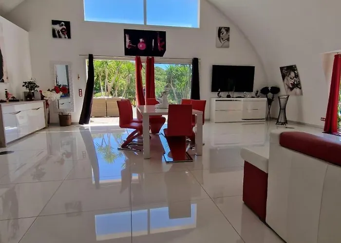 Pramousquier Loft De Charme 2 Piscines Interieure Et Exterieure Villa